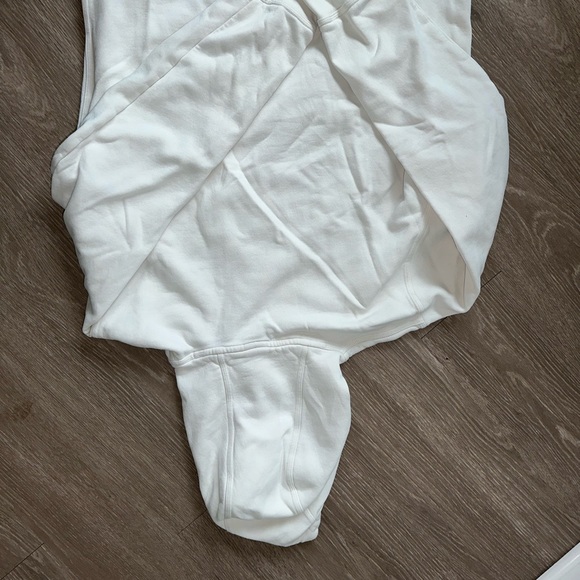 Vintage Y2K Nike Hoodie - Picture 4 of 6